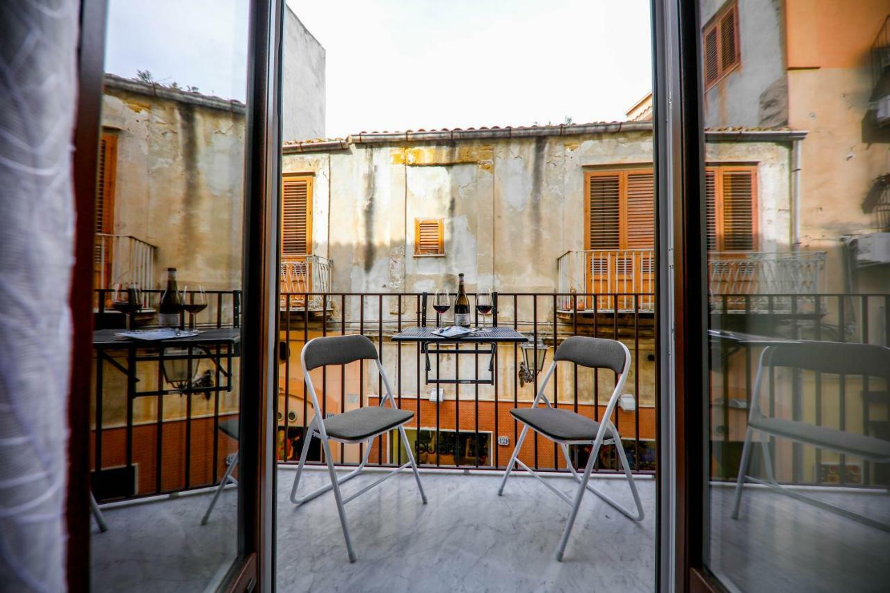 Апартаменты Casa Ruggero Чефалу Экстерьер фото